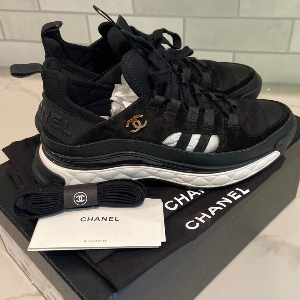 CHANEL CC Gold Logo Sneakers with Cutouts